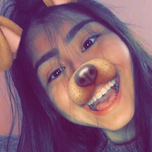 Meet your Posher, Cynthia